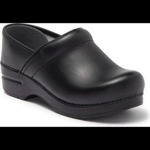 Dansko black professional clog size EU 37 / size US 6.5 - 7